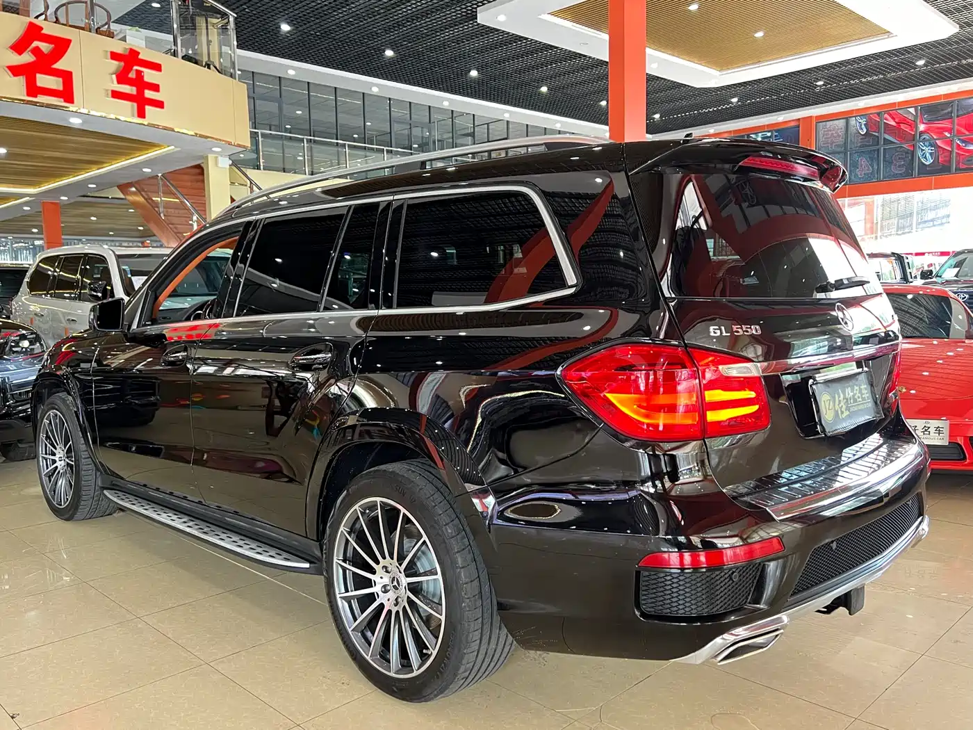 Mercedes-Benz GL-Class фото 6