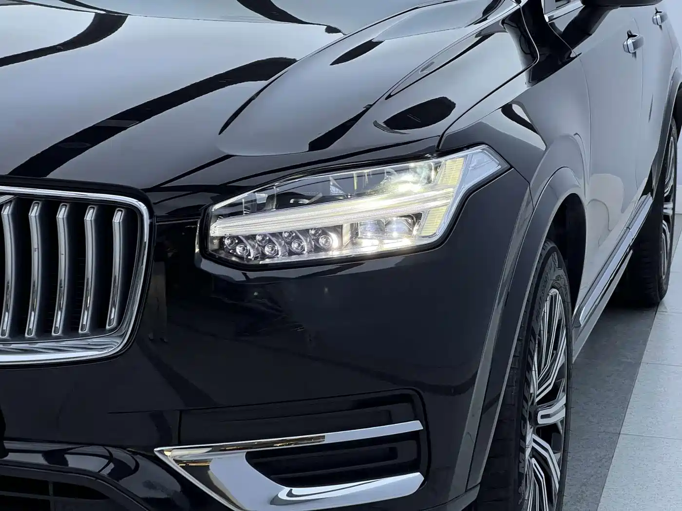 Volvo XC90 2024 2024 B6 Elegance Luxury 7-Seater