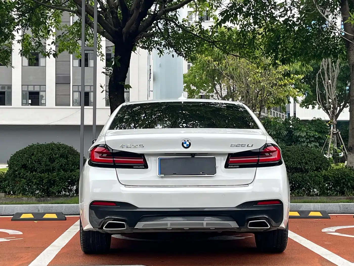 BMW 5 Series 2021 Facelift 525Li M Sport Package фото 8