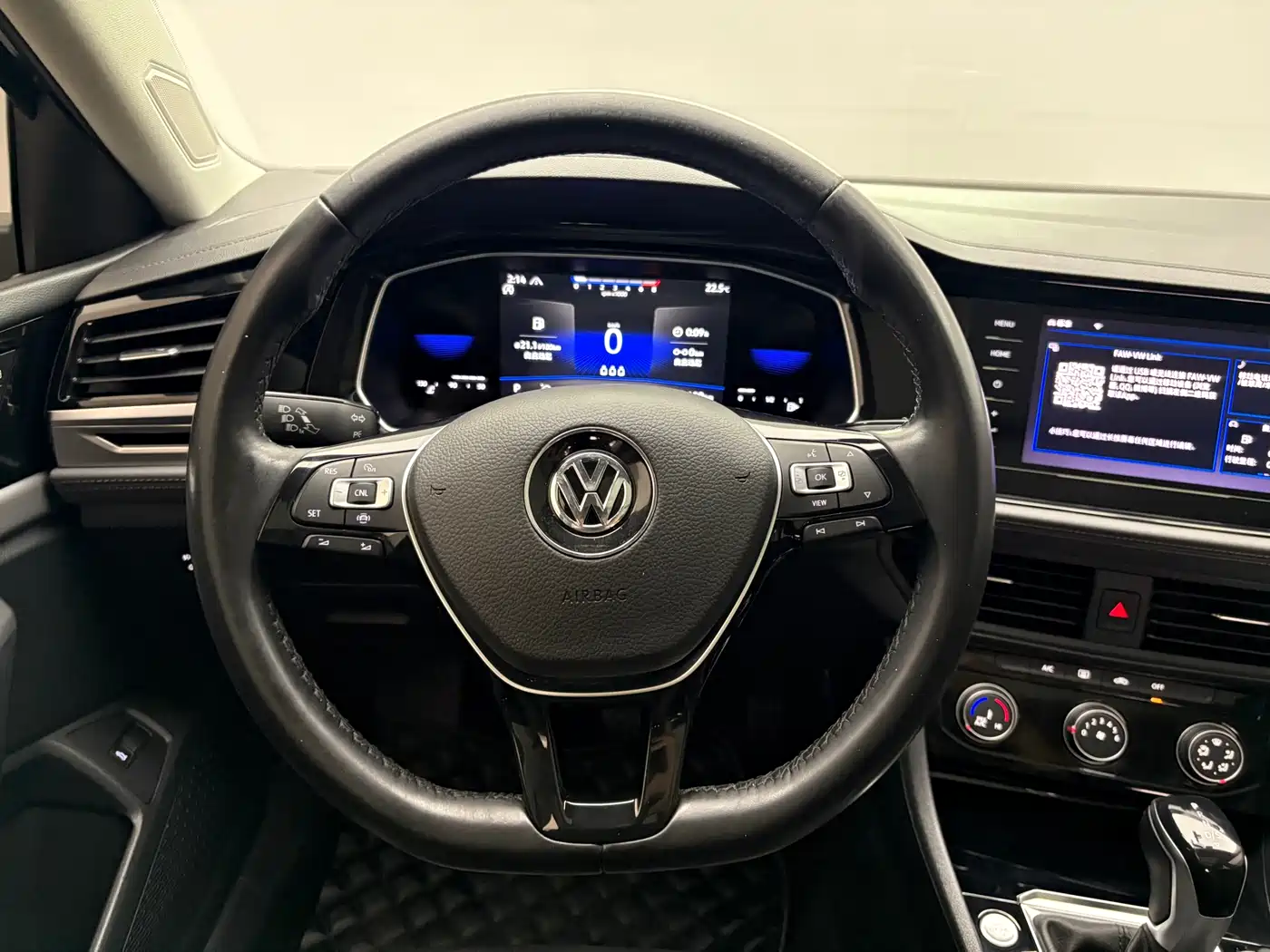 Volkswagen Sagitar 2021 200TSI DSG Comfort Smart Edition фото 11