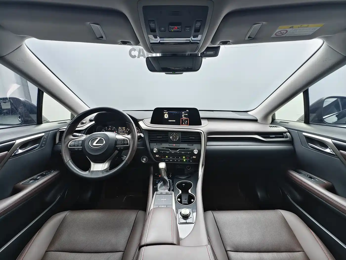 Lexus RX 2020 Facelift 300 2WD Comfort Edition фото 7