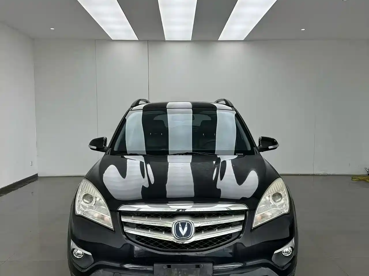 Фото 2 - Changan CS35
