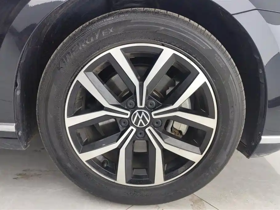 Volkswagen Magotan 2020 330TSI DSG Leading фото 6