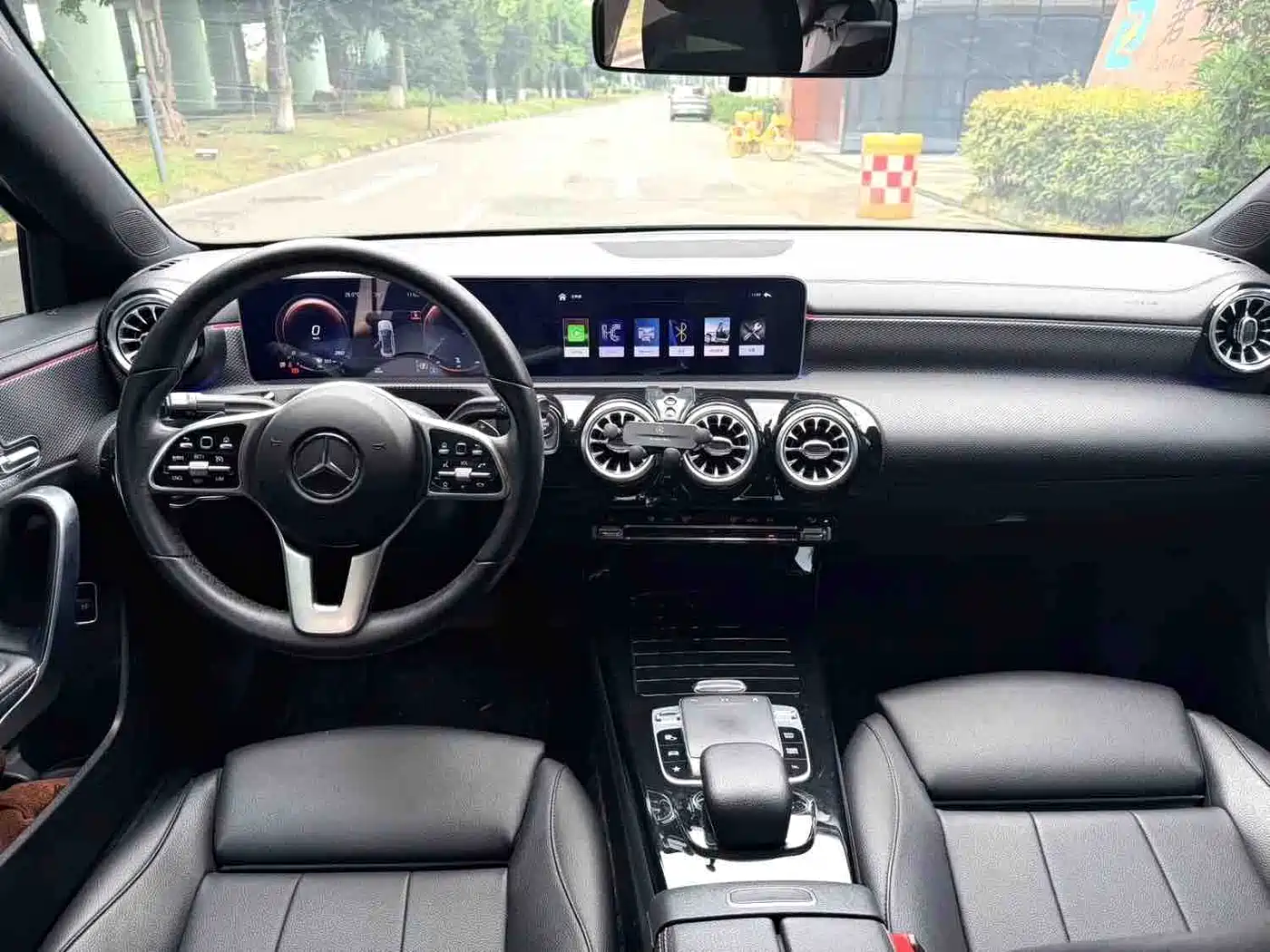 Mercedes-Benz A-Class 2019 A 200 L Sport Sedan фото 6