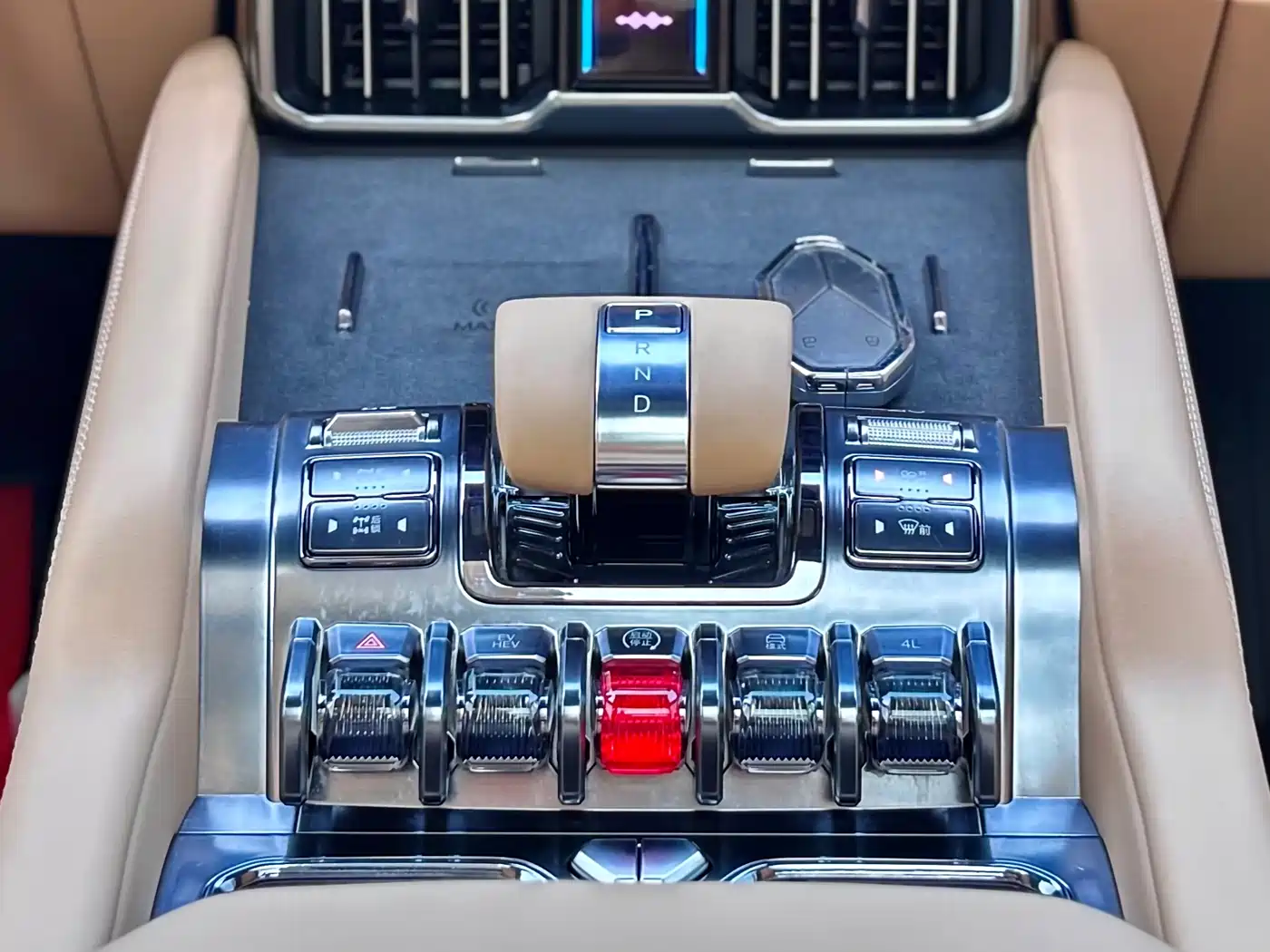 Fang Cheng Bao Leopard 8 2025 2025 Zhiyong Flagship 7-Seater