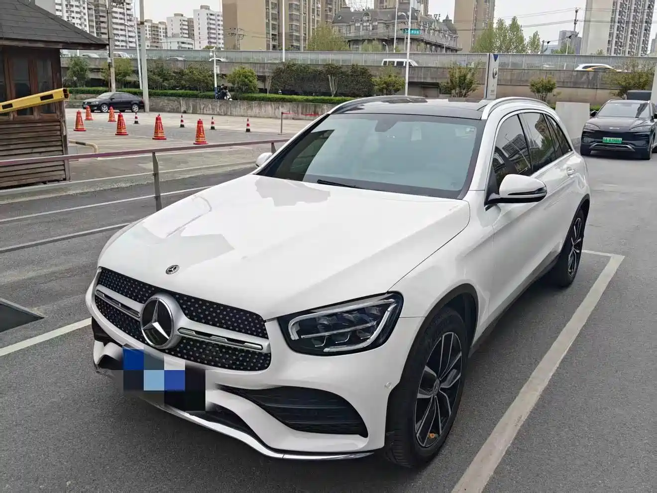 Mercedes-Benz GLC 2020 GLC 260 L 4MATIC Luxury