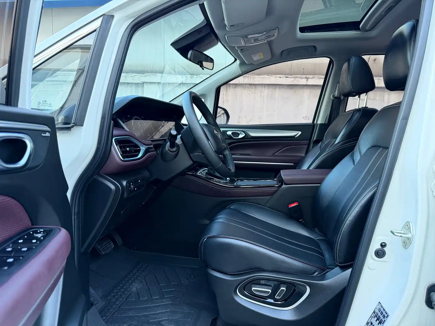 Фото 4 - GAC Trumpchi Trumpchi M6