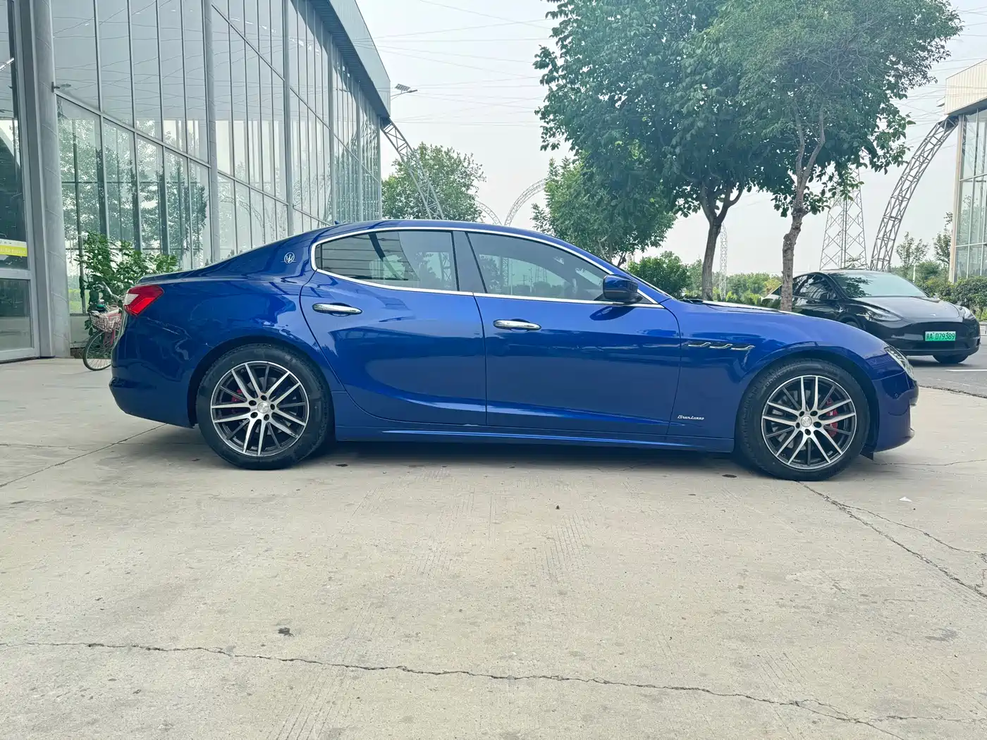 Фото 3 - Maserati Ghibli