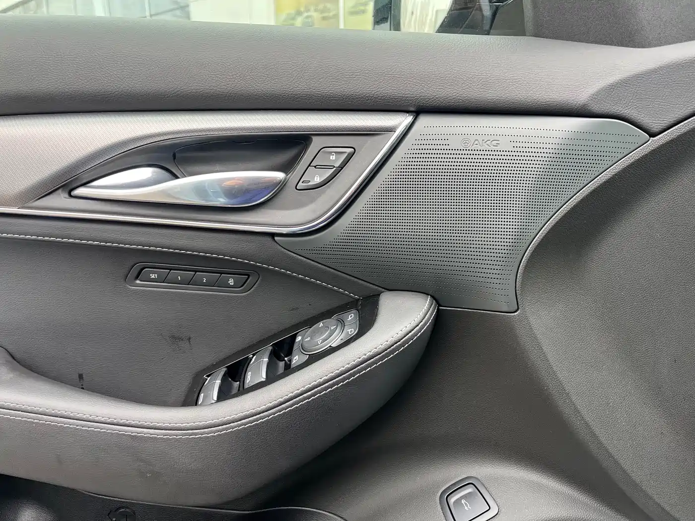 Cadillac CT5 2025 Model 28T Track Performance Edition фото 6