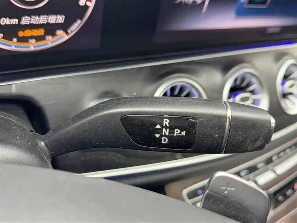 Mercedes-Benz E-Class 2017 E 320 L Sport 4MATIC фото 20