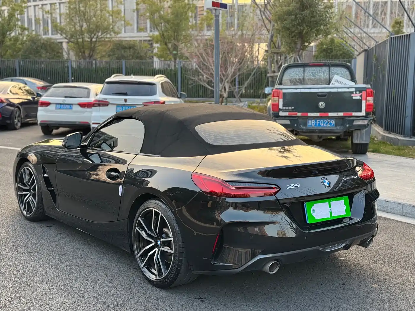 BMW Z4 2023 sDrive 25i M Sport Package фото 4