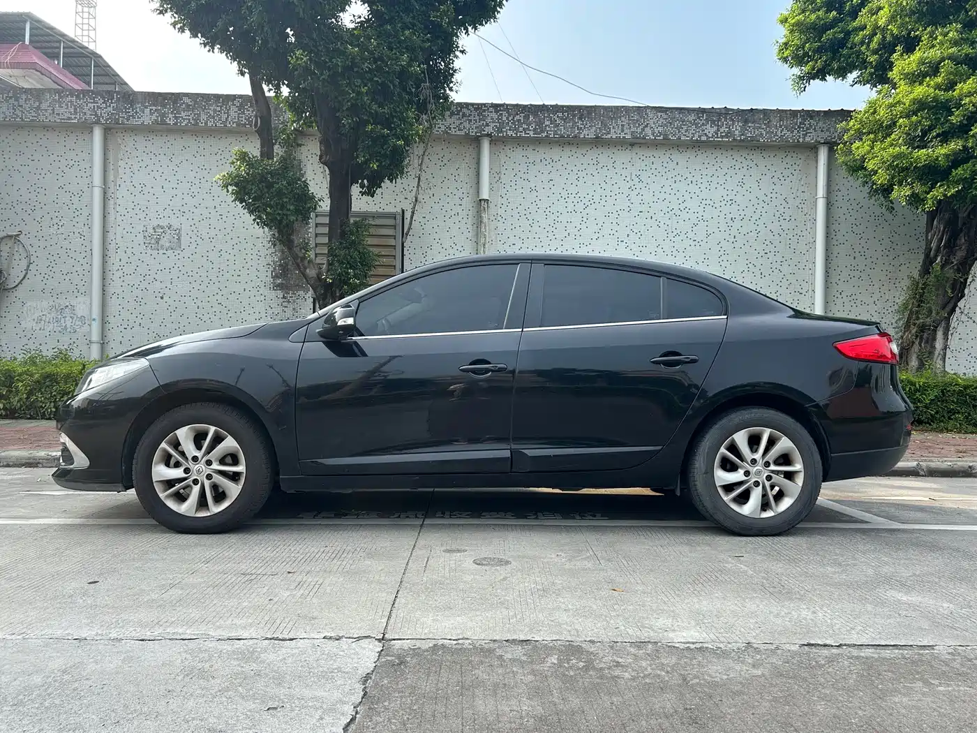 Renault Fluence 2016 2015 2.0L Fashion Edition