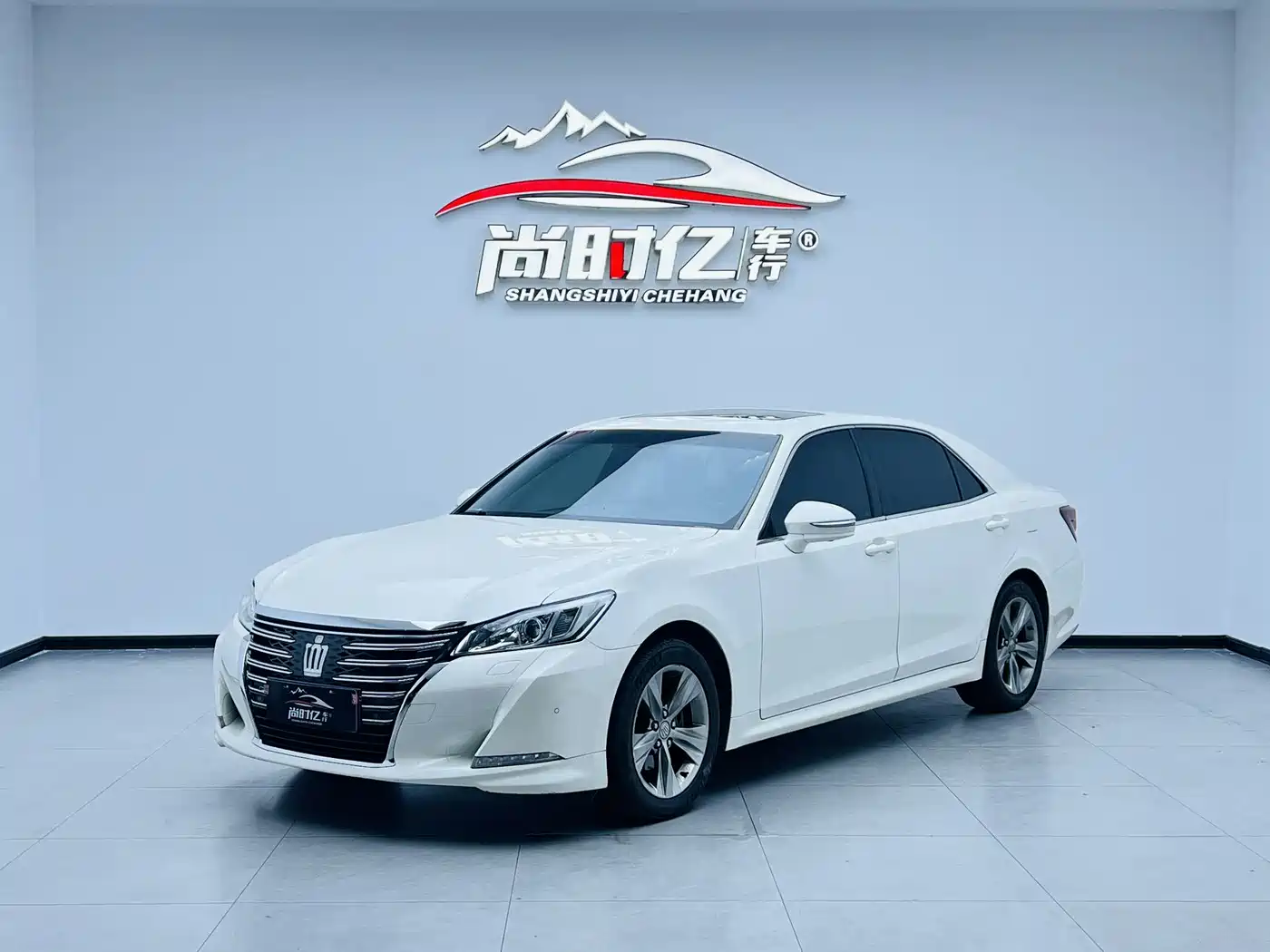Toyota Crown 2015 2.5L Smart Edition
