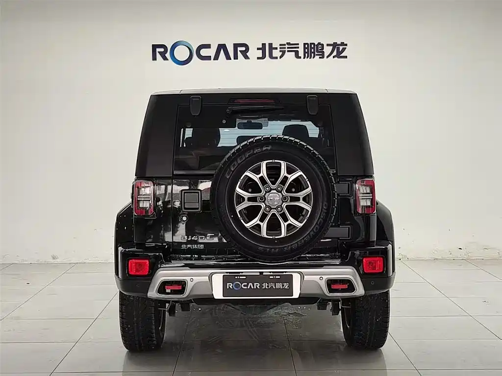 BAIC ORV Beijing Offroad BJ40 2024 2.0T Urban Hunter Glory Edition фото 4