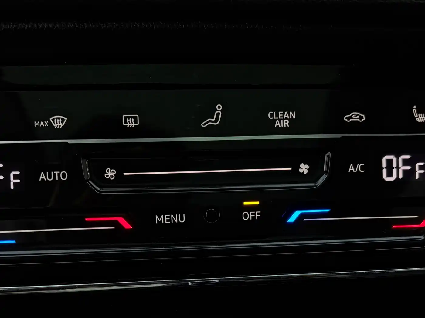 Volkswagen Tharu 2022 280TSI FWD Luxury Edition фото 8