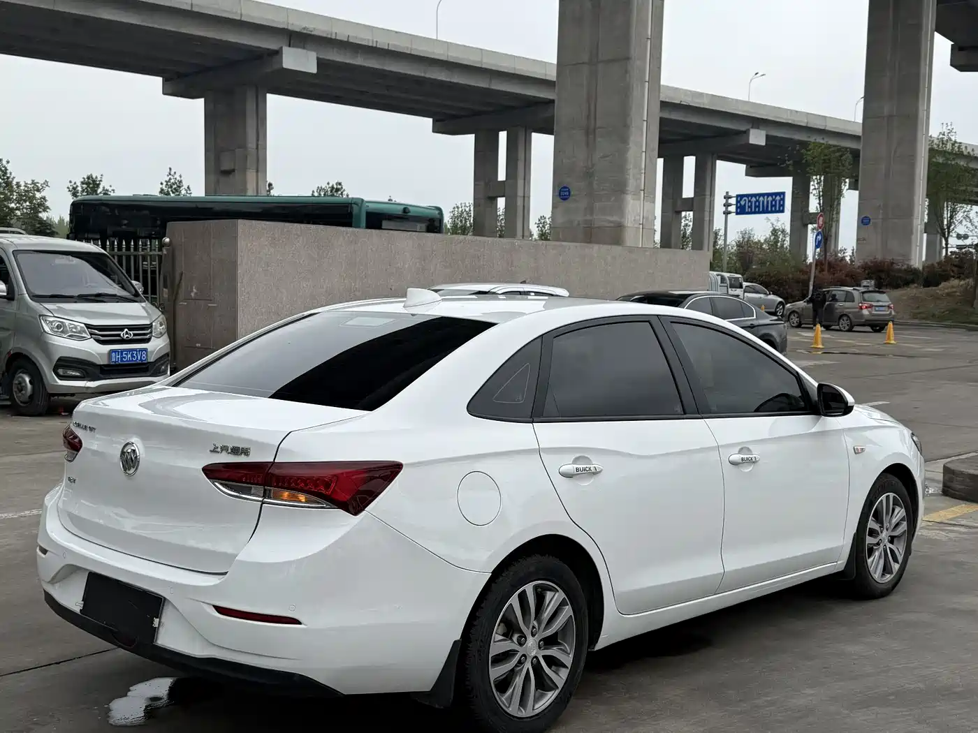 Buick Excelle 2019 18T Auto Connected Elite China VI фото 6