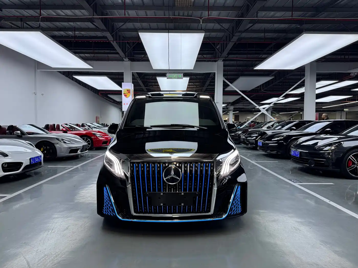 Mercedes-Benz Vito 2020 2.0T Business Edition (7-seater) фото 2
