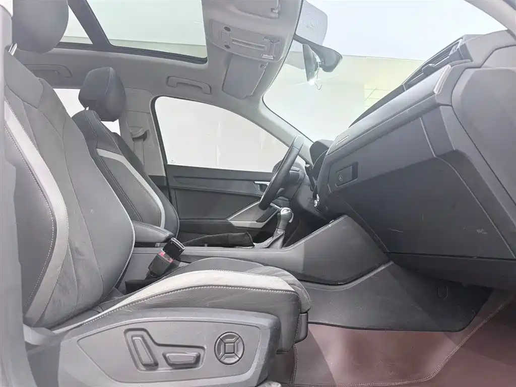 Audi Q3 2021 35 TFSI Fashion Sport фото 9