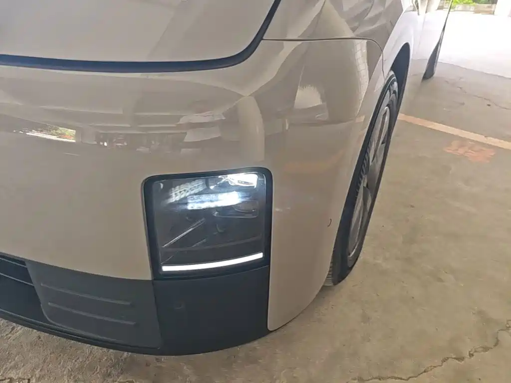 Li Auto MEGA 2024 2024 Ultra
