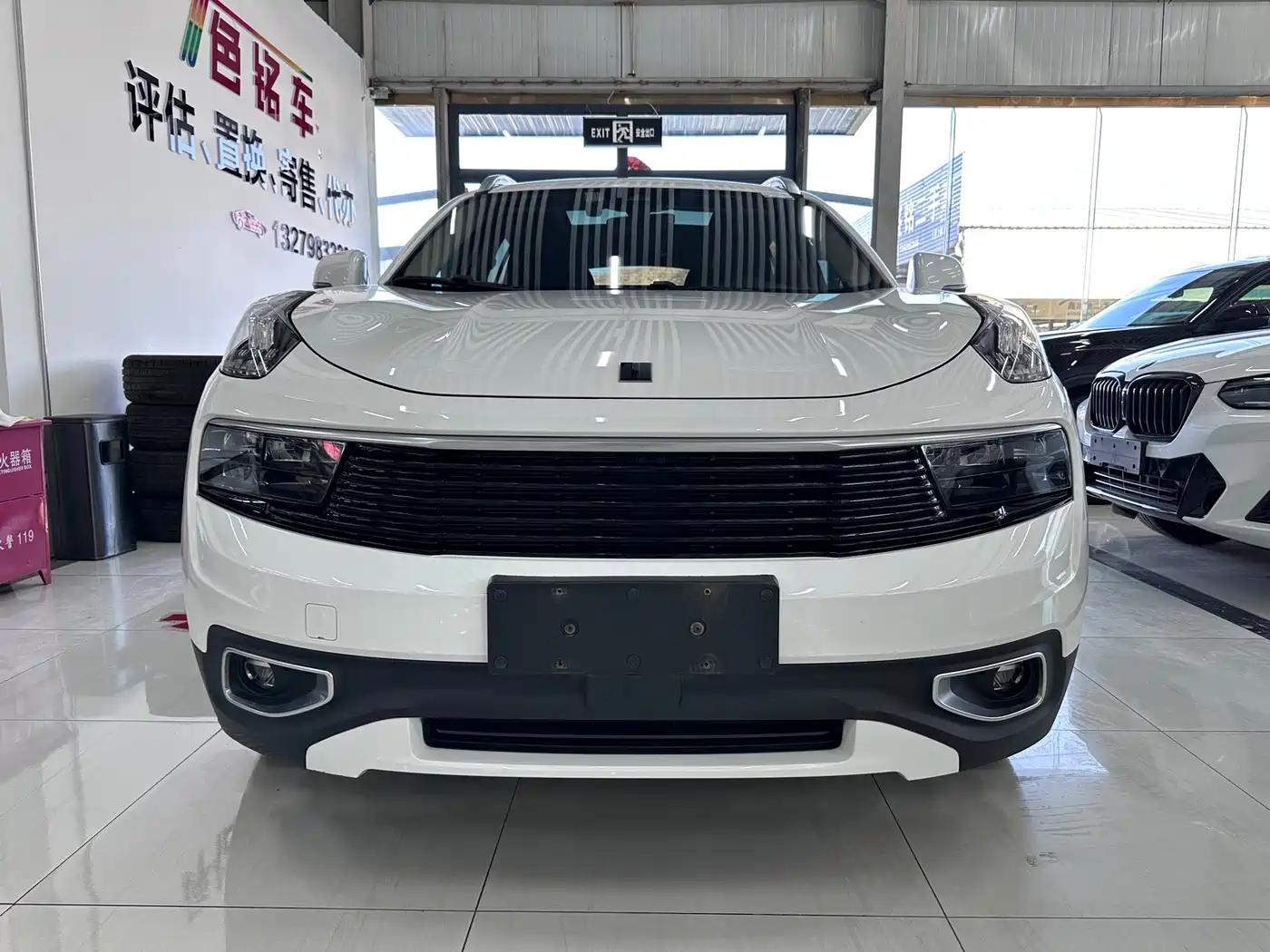 Lynk & Co 01 2017 2.0T 2WD Pro Version фото 2