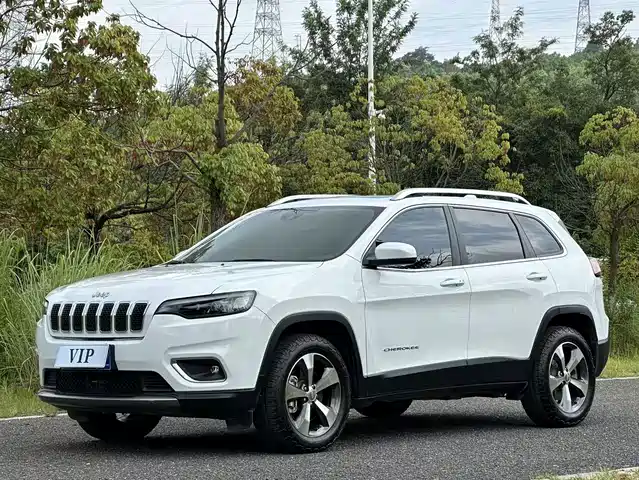 Jeep Cherokee 2019