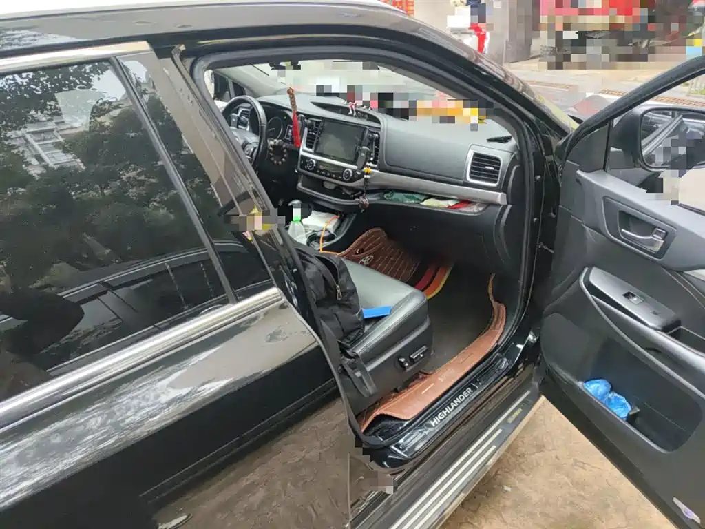Toyota Highlander 2018 2.0T 4WD Luxury 7-seater China VI фото 20