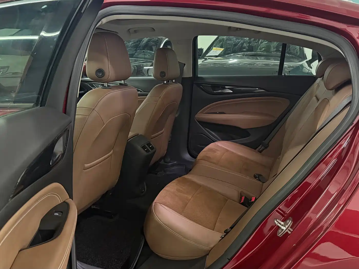 Buick Regal 2017 28T Premium фото 10