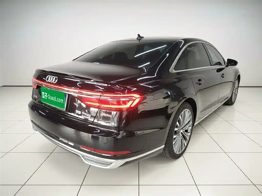 Audi A8 2019 Plus A8L 55 TFSI quattro Luxury фото 5
