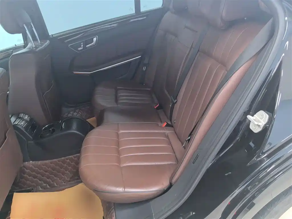 Mercedes-Benz E-Class 2015 E 320 L 4MATIC фото 13