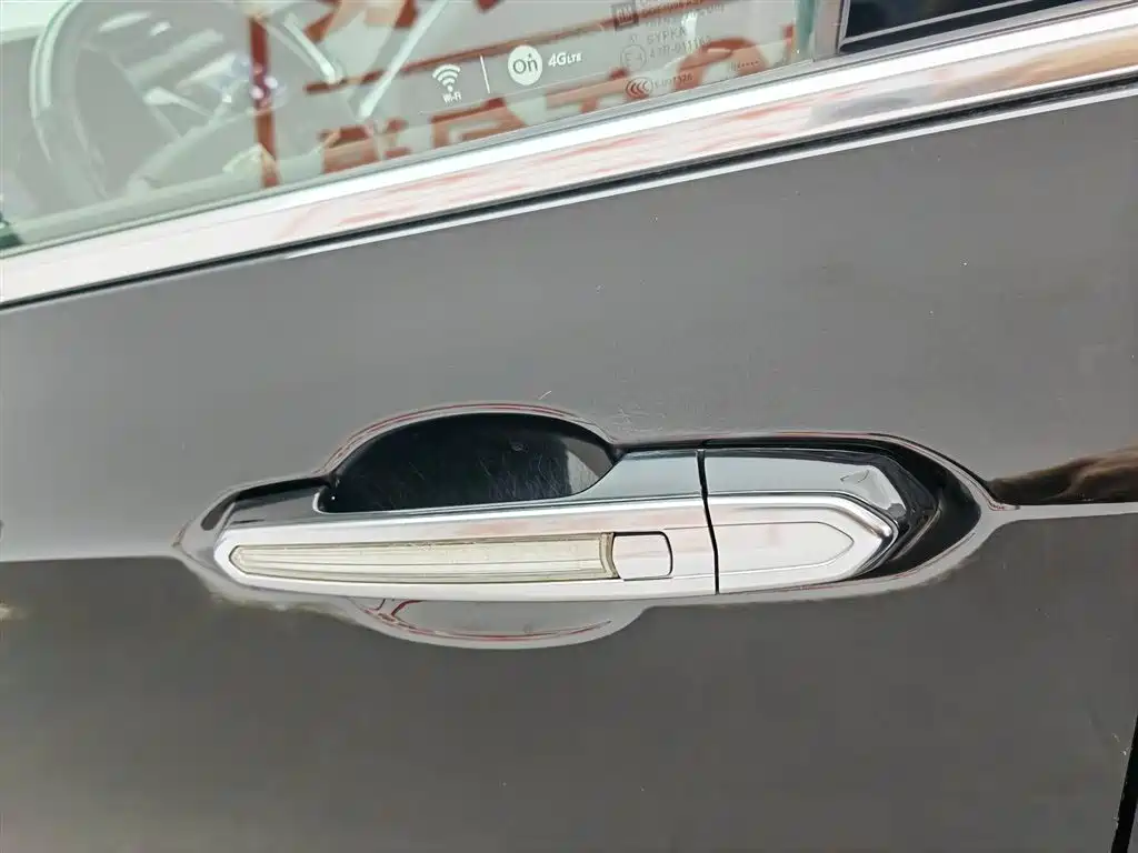 Cadillac XT6 2021 28T 6-Seater AWD Luxury фото 18
