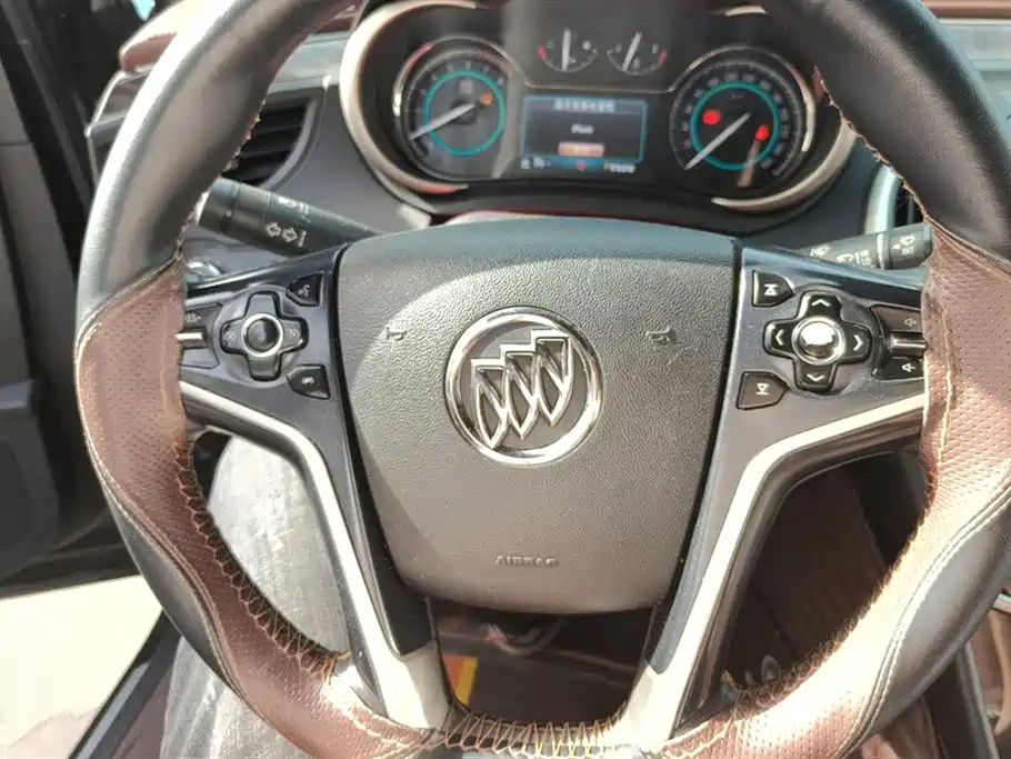 Buick LaCrosse 2013 2.4L SIDI Elite Comfort фото 15