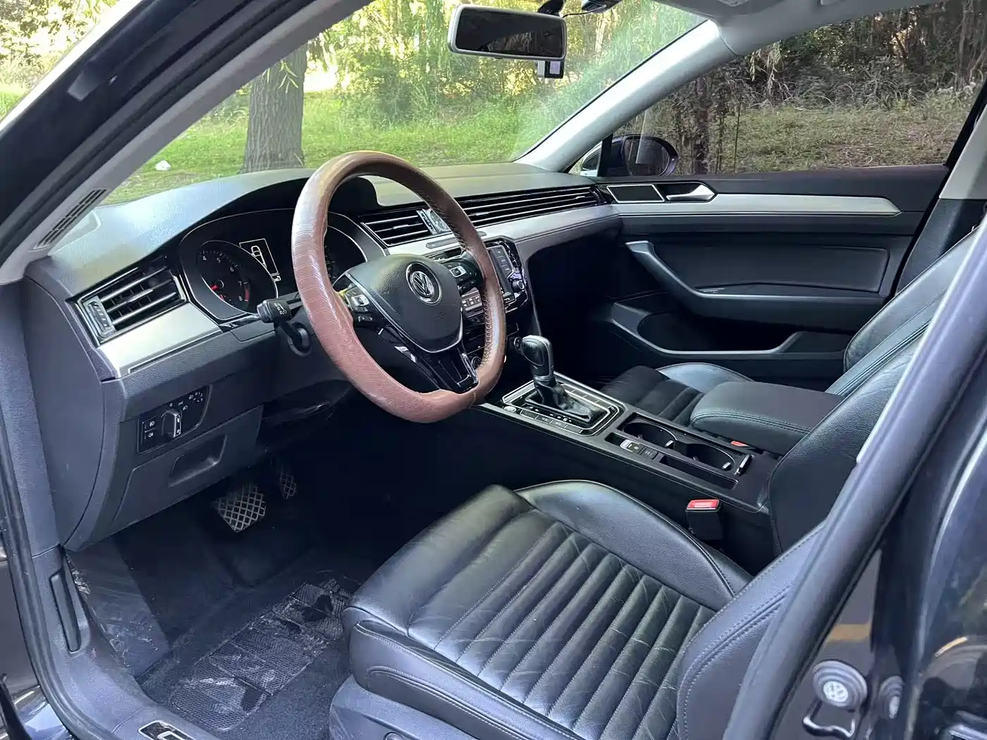 Volkswagen Magotan 2017 330TSI DSG Leading фото 8