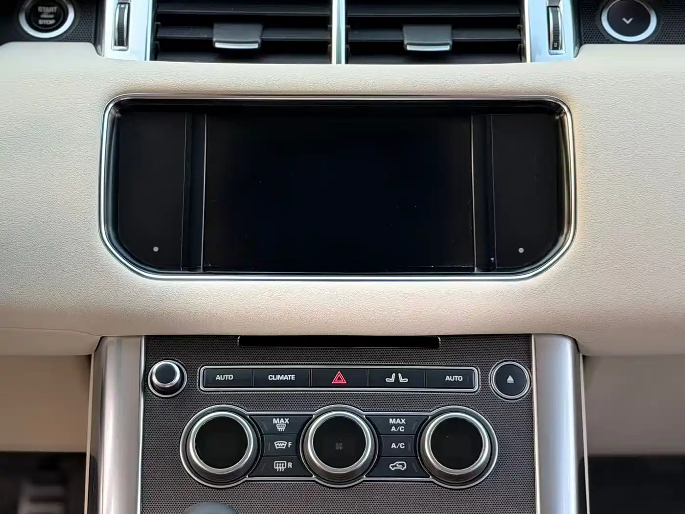 Land Rover Range Rover Sport 2016 Model 3.0 SC V6 HSE DYNAMIC фото 9