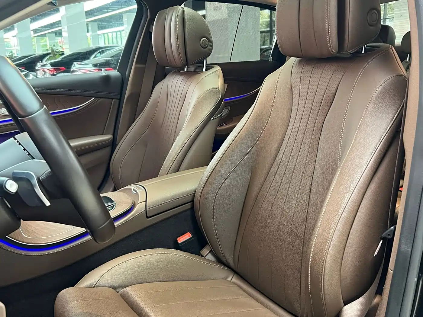 Mercedes-Benz E-Class 2022 Facelift E 300 L Luxury Style фото 9