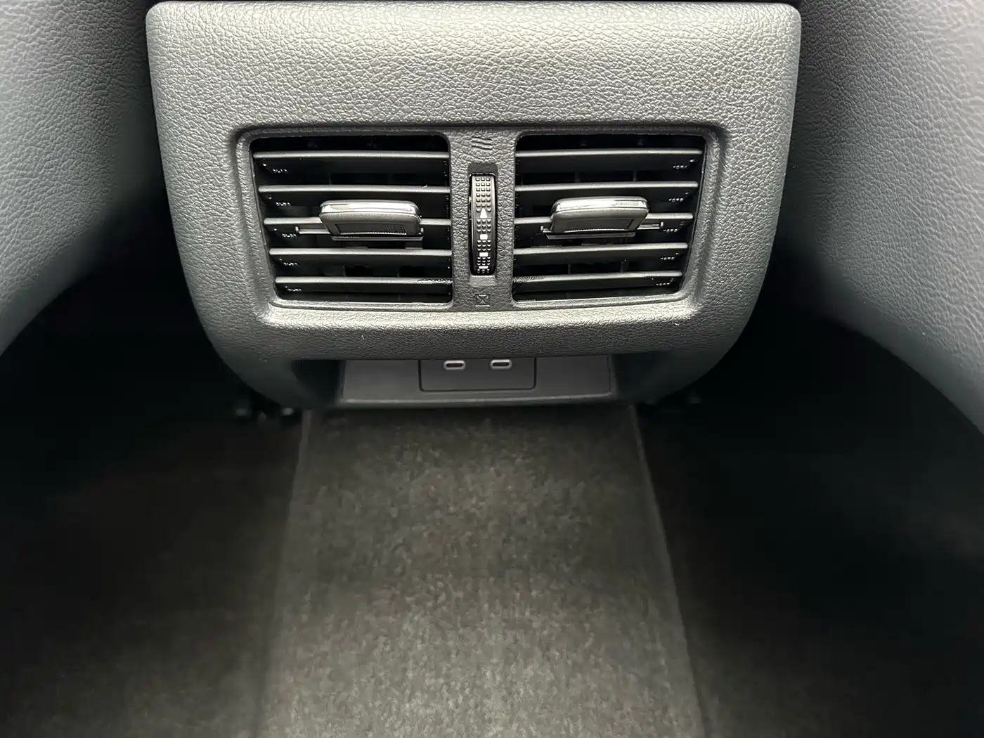 Nissan Teana 2025 2022 2.0L XL-TLS Comfort Edition