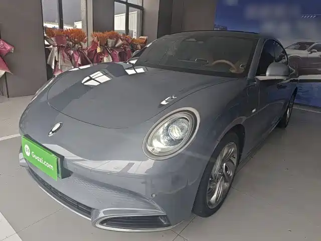 Ora Ora Lightning Cat 2022 555km Premium Edition
