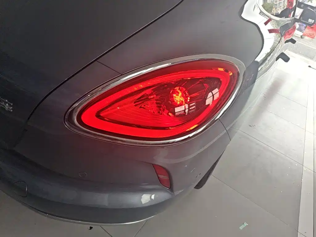 Ora Lightning Cat 2023 2022 555km Premium Edition
