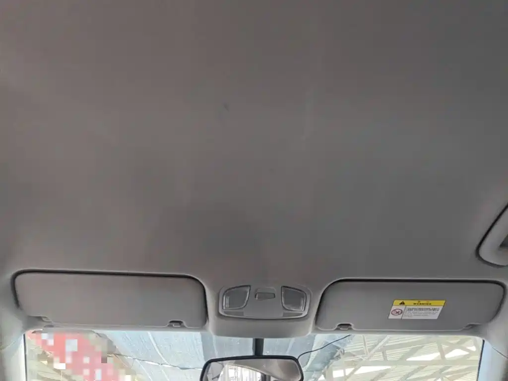 Hyundai ENCINO 2018 1.6T DCT ZhiLian Edition China V фото 18