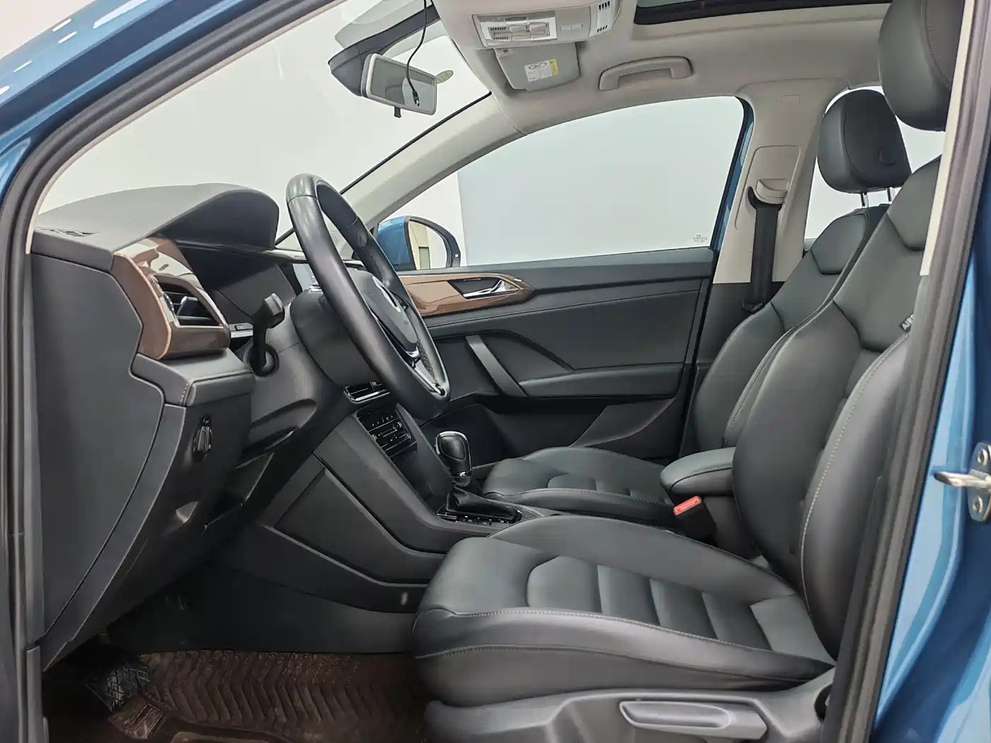 Volkswagen Tharu 2021 Model 280TSI 2WD Comfort Edition фото 7