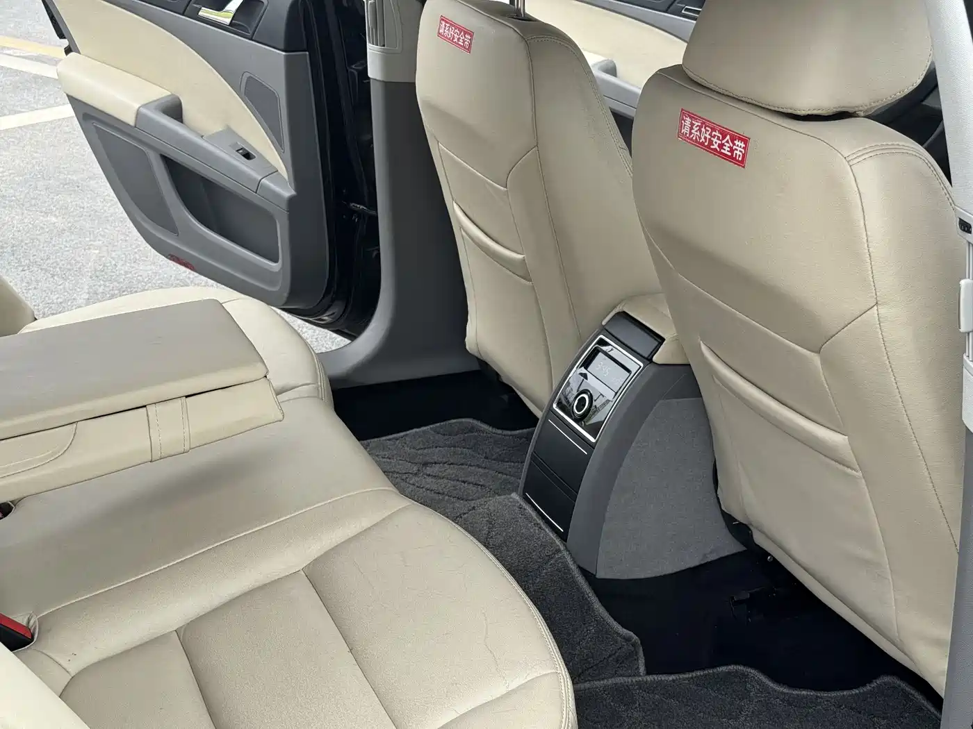 Škoda Superb 2013 1.4TSI DSG Gentleman Edition фото 25