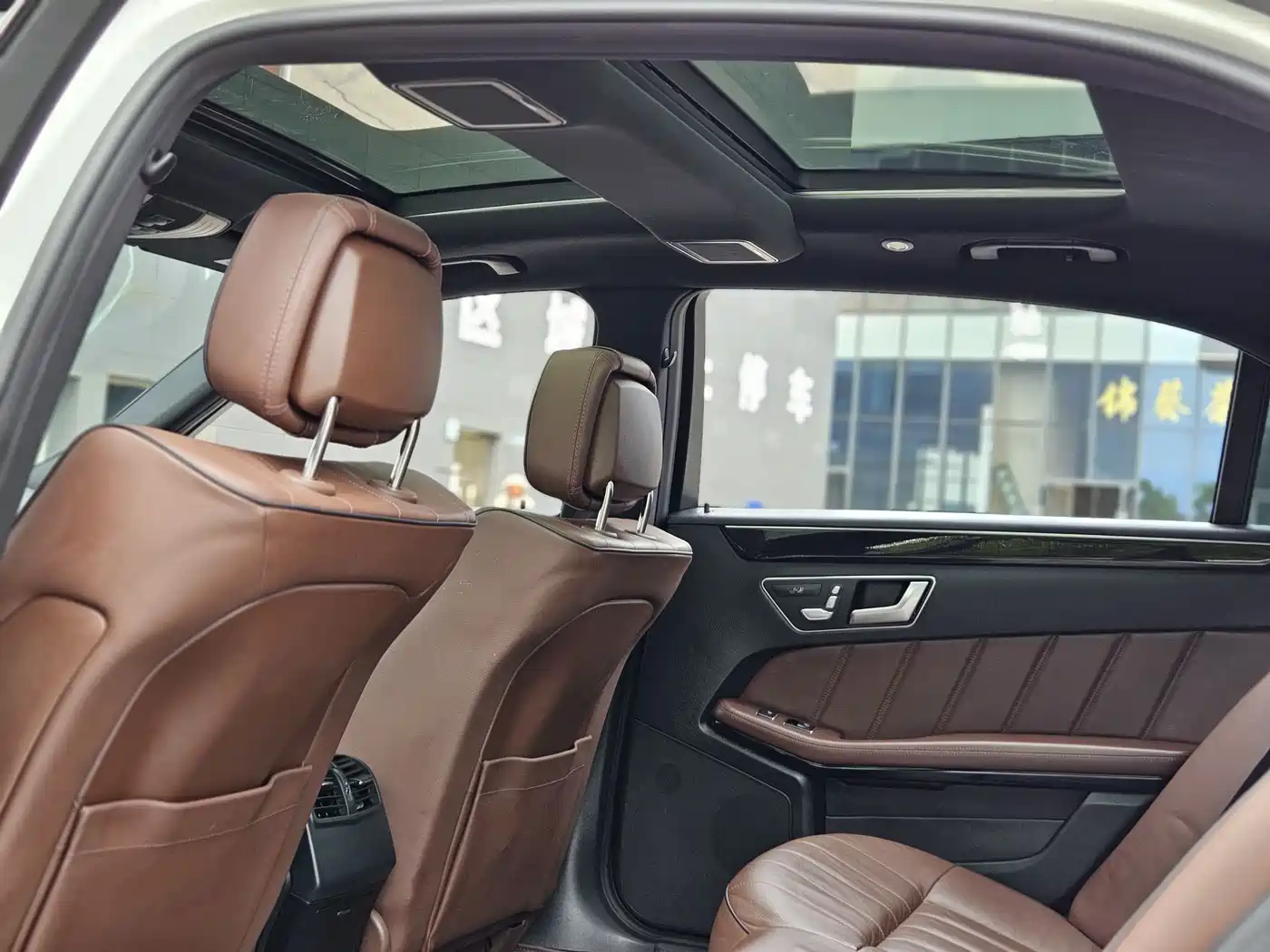 Mercedes-Benz E-Class 2015 E 260 L Sport Luxury фото 22