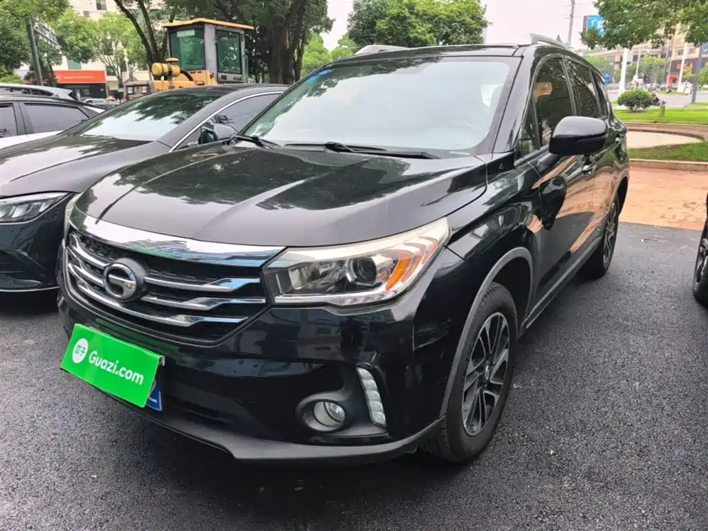 GAC Trumpchi Trumpchi GS4 2017 200T G-DCT 2WD Elite фото 2