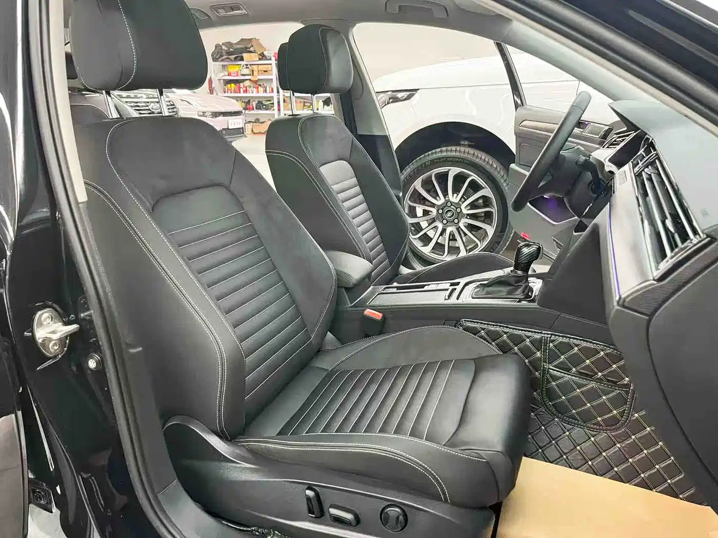 Volkswagen Magotan 2020 330TSI DSG Leading фото 13