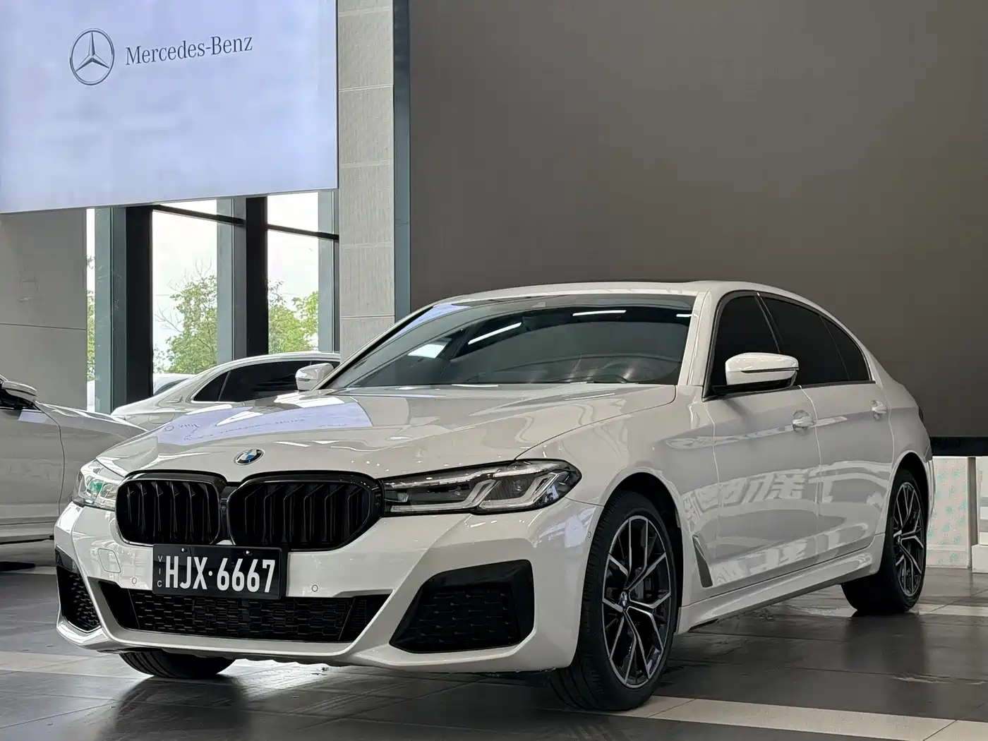 BMW 5 Series 2021 530Li Premium M Sport Package фото 18