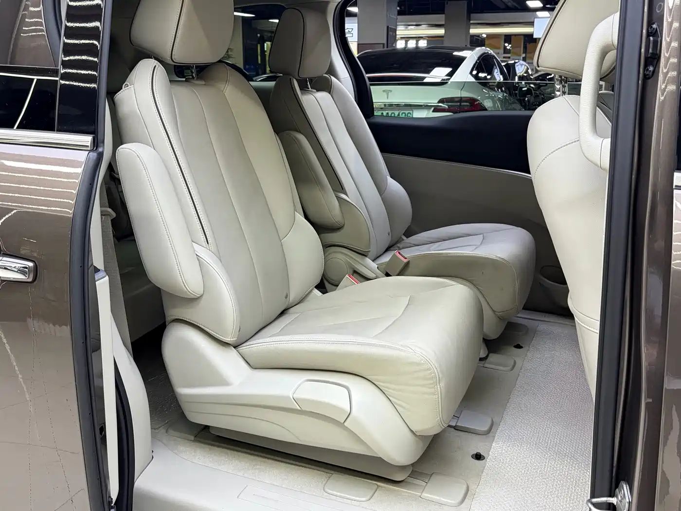 Buick GL8 2021 Land Business Class 652T Smart Luxury фото 12