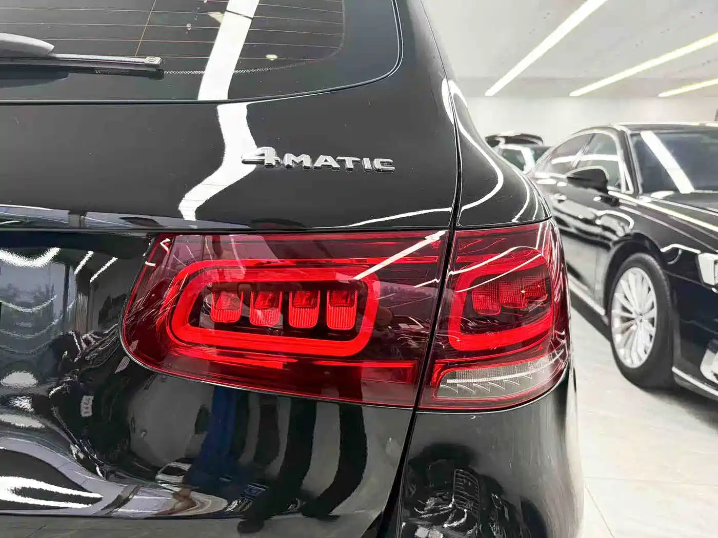 Mercedes-Benz GLC 2022 GLC 300 L 4MATIC Dynamic Collector's Edition фото 19