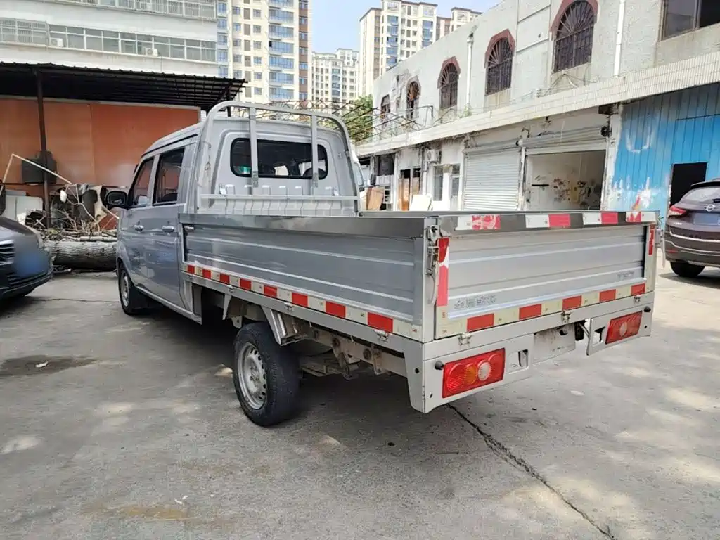 Jinbei T3 2019 2019 1.5L China VI Double Cab Comfort Extended Version JKC1030SS6FL