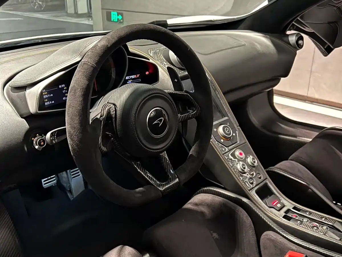 McLaren 12C 2013 3.8T SPIDER фото 6