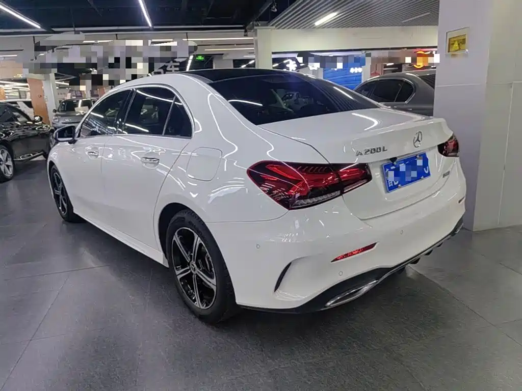 Mercedes-Benz A-Class 2022 Facelift II A 200 L Sport Sedan Fashion фото 5
