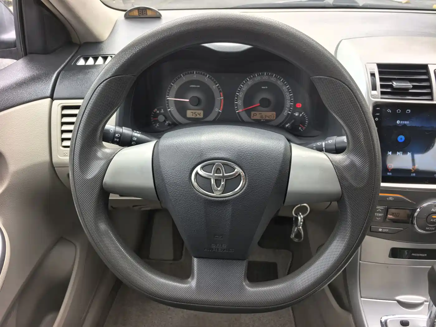 Фото 12 - Toyota Corolla